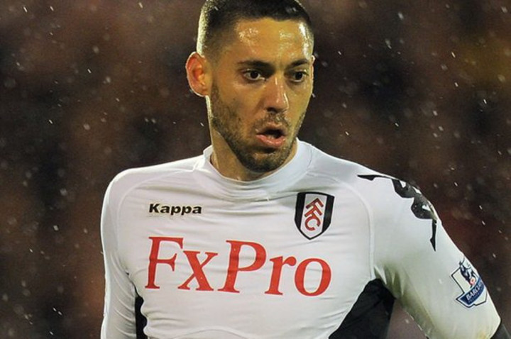 2012: Clint Dempsey, Pemain AS Pertama yang Cetak <i>Hattrick</i> di Liga Primer