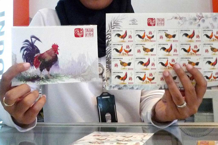 Prangko Seri Shio Ayam Diluncurkan