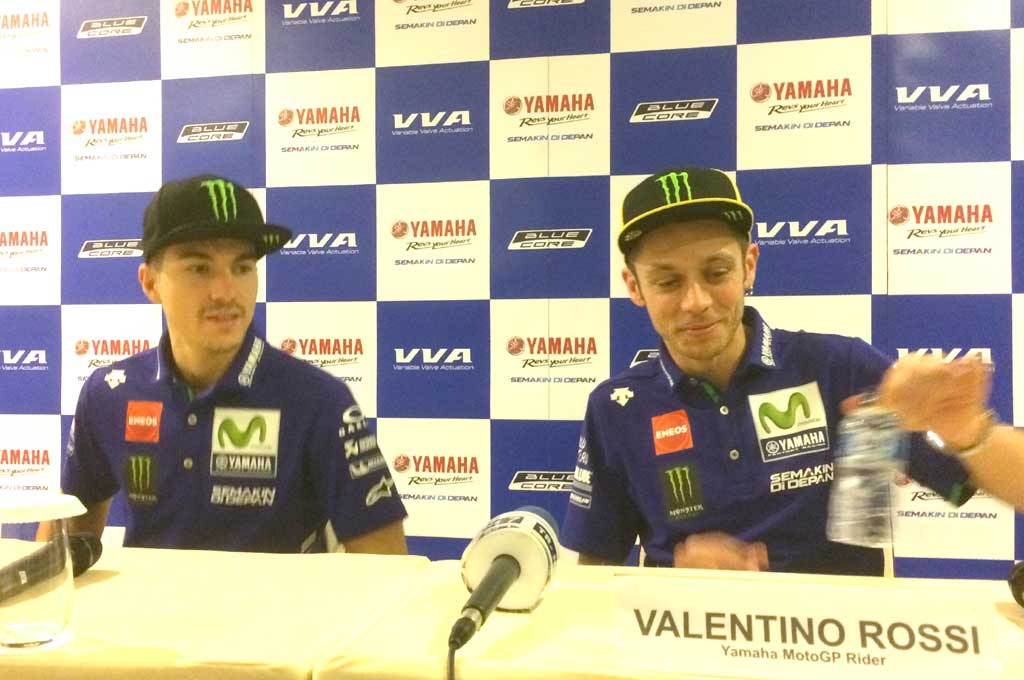 Maverick Vinales dan Valentino Rossi hadiri dealer meeting Yamaha di Jakarta. MTVN/Ahmad Garuda