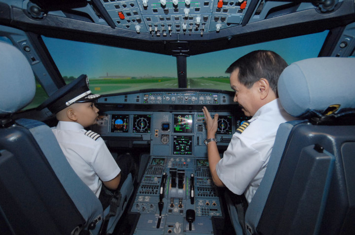 Ketahui Hal Ini jika Anak Bercita-cita Menjadi Pilot