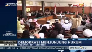 Demokrasi Menjunjung Hukum