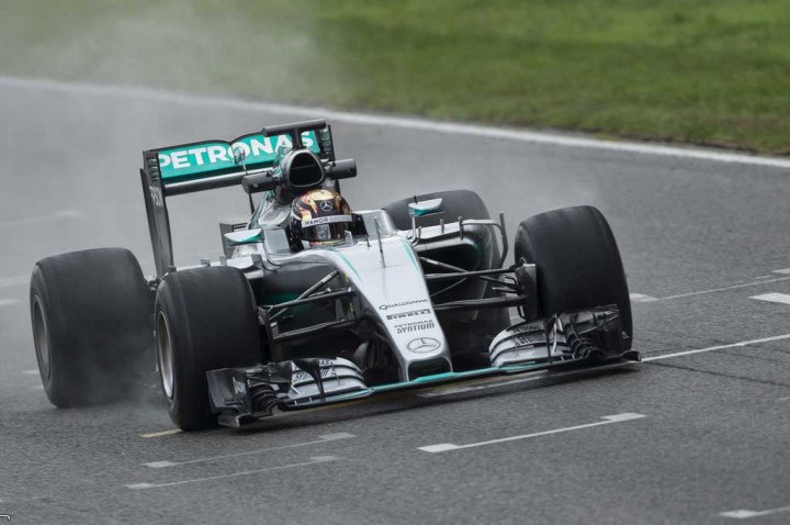 Pembalap dan Tim Wajib Pahami Karakter Ban Basah di F1 2017