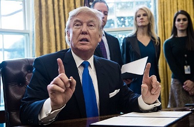 Sarankan agar Trump Ditembak, Politikus Swedia <i>Resign</i>