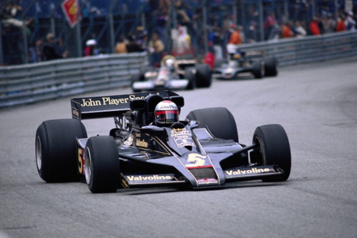 Teknologi Memungkinkan Mobil Balap Otonom