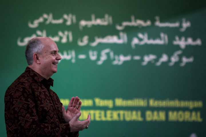 Kalla Meets With US Ambassador