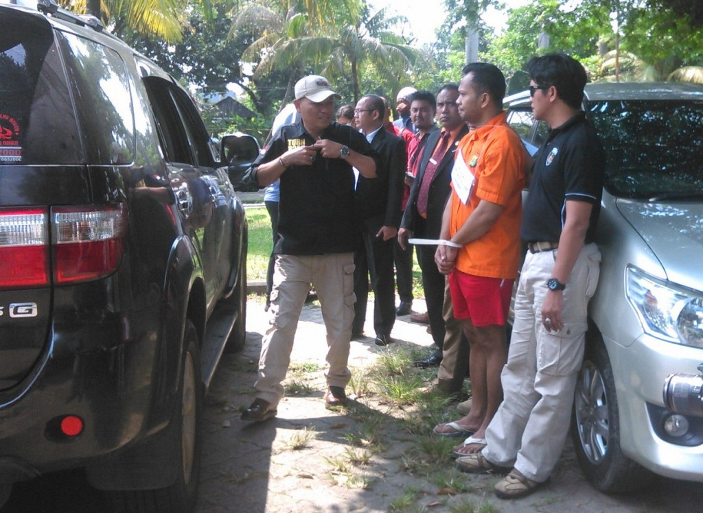 Perampok di rumah Asep Sulaeman. Foto: MTVN/Deny Irwanto
