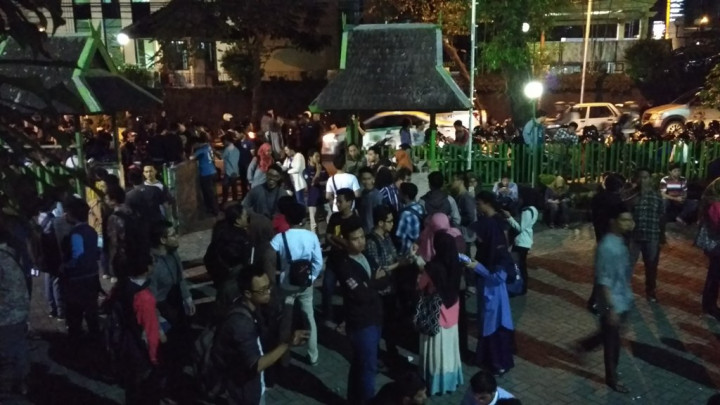 Harsoyo Mundur, Petisi <i>Save Rektor UII</i> Muncul