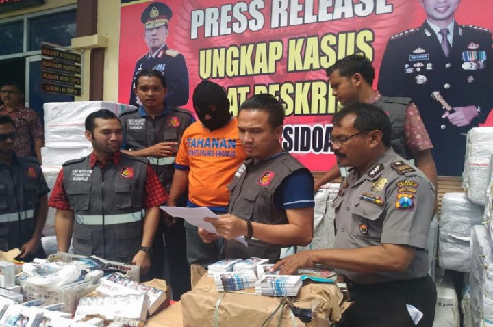 Pita Cukai Bekas Pakai Digunakan Produsen Rokok Ilegal