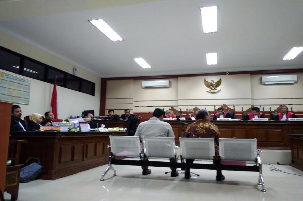 Dua saksi sidang lanjutan kasus penjualan aset PT PWU dengan terdakwa Dahlan Iskan, MTTVN - Hadi