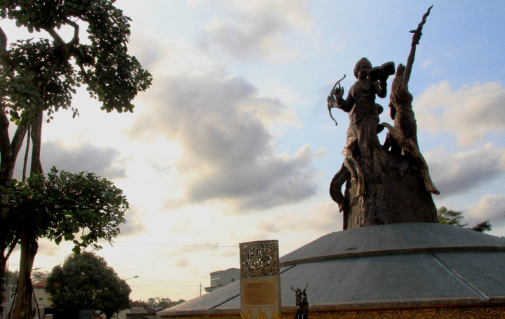 Bundaran Ngabul Ditata, PKL Dipindah