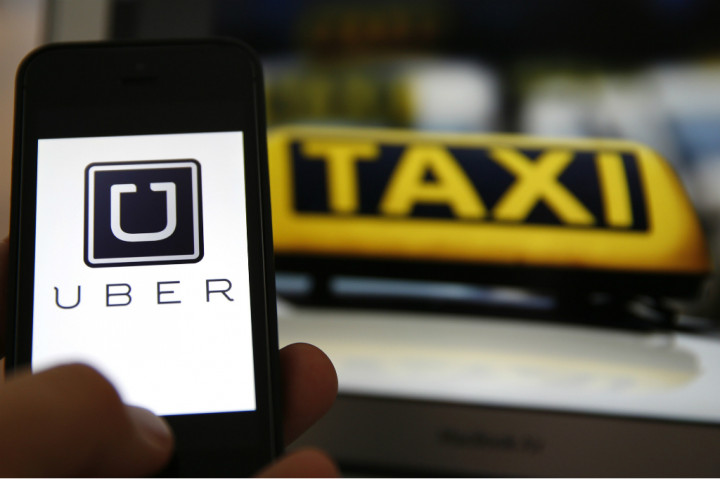 Uber Kurangi Lahan Pekerjaan Taksi Tradisional?