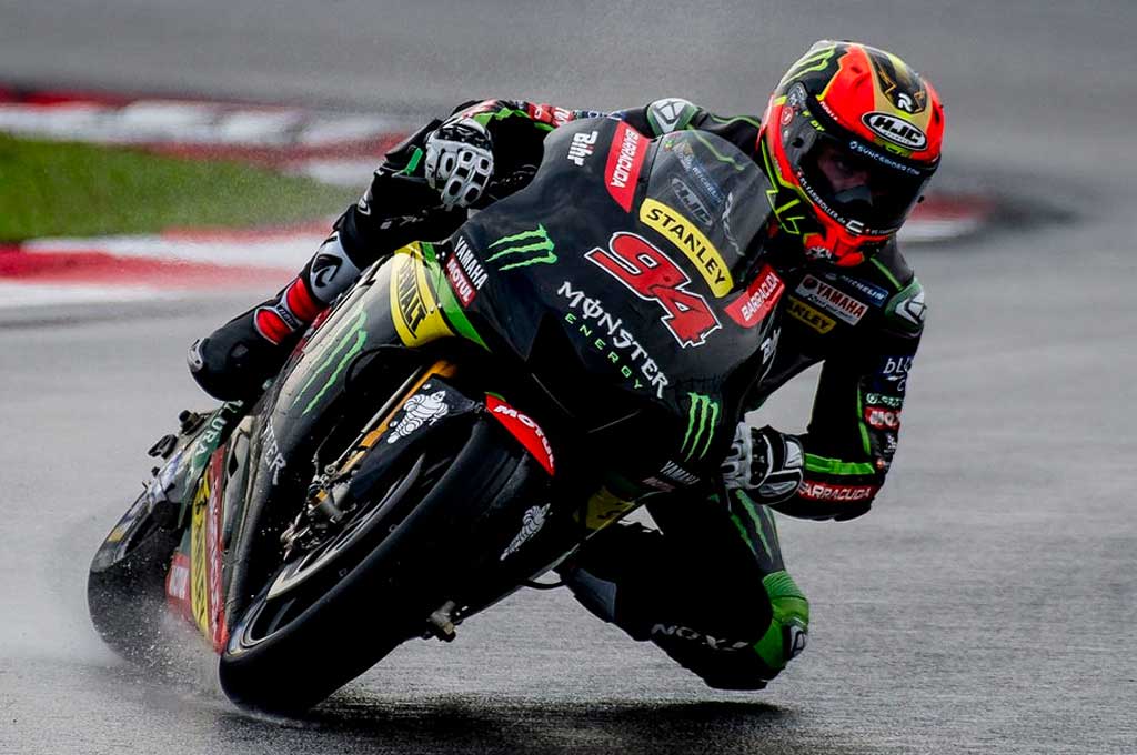 Jonas Folger jadi pembalap rookie tercepat di tes resmi pra musim MotoGP hari pertama. Tech3 Racing