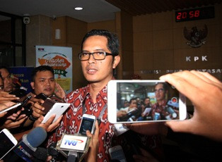 KPK Selidiki Penemuan Stempel Kementerian di Kasus Suap Patrialis