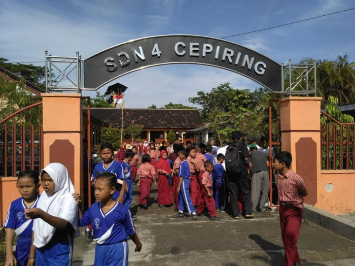 Wabah Ulat Bulu Teror Sekolah