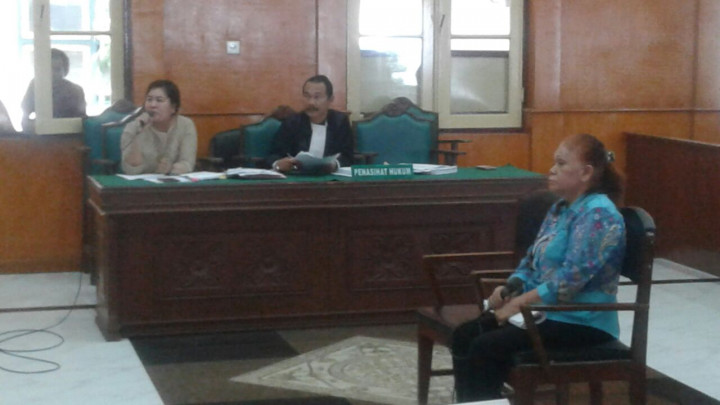 Pada Hakim, Rotua Minta Ramadhan Pohan Kembalikan Uang