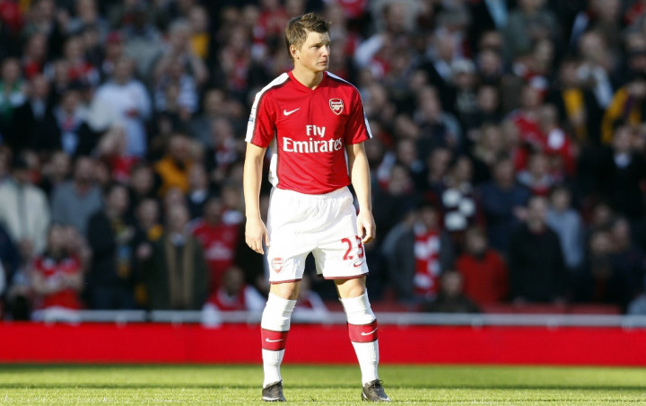 2009: Arsenal Resmi Boyong Pemain Favorit Wenger