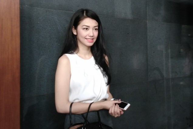 Tantangan Velove Vexia Memerankan Istri Chrisye