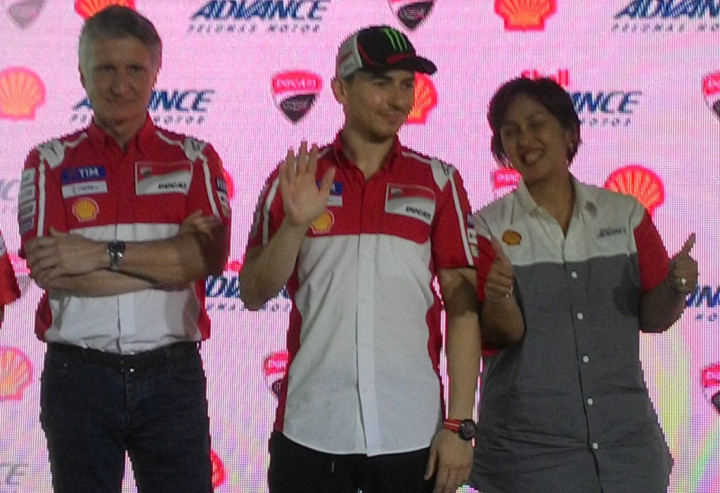Pertama Kali, Lorenzo Kunjungi Indonesia dengan Seragam Ducati