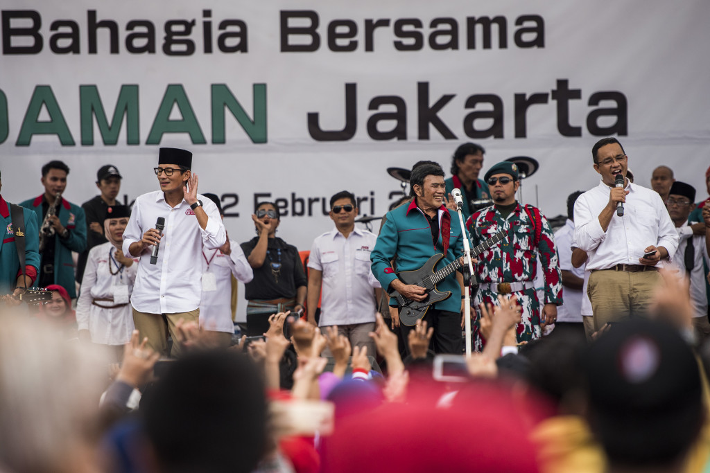 Sebuah Lagu dari Bang Rhoma untuk Anies-Sandiaga