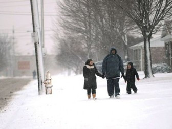 Ratusan Orang Tewas Tertimbun Salju di Afganistan