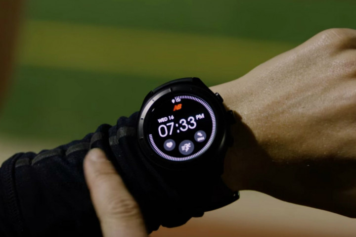 New Balance Ikut Jualan Smartwatch Android
