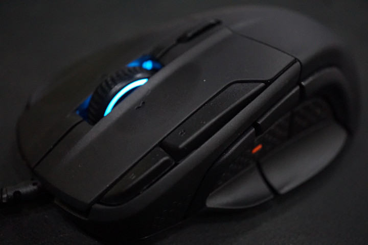 Menjajal Mouse MMO dan MOBA SteelSeries Rival 500