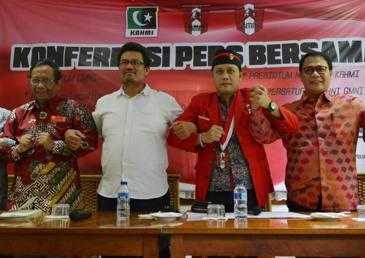 Mahfud MD Harap Patrialis Akbar Diberhentikan Tidak Hormat