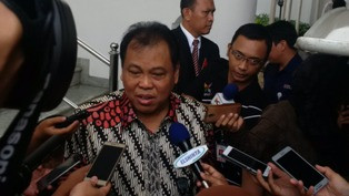 Ketua MK Heran Draf Putusan Uji Materi UU Peternakan Bocor