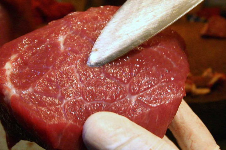 Antisipasi Antraks, Dinas Peternakan Kota Kediri Sidak Pedagang Daging