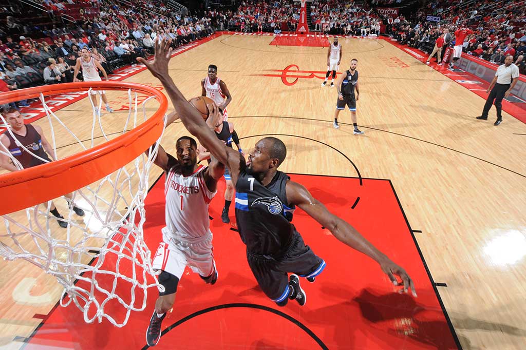 Rockets Libas Magic 128-104
