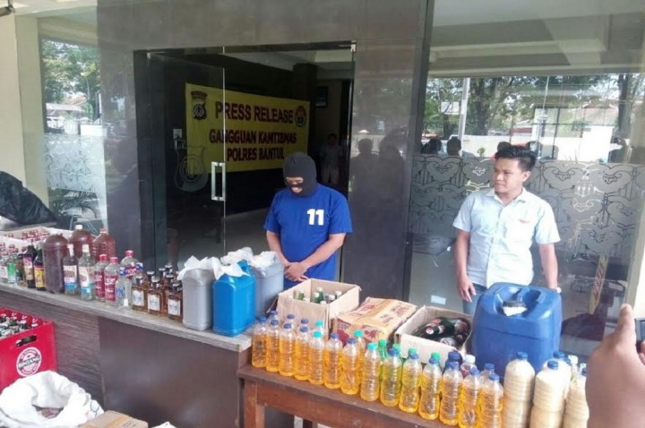 Lima Warga Bantul Tewas Akibat Miras Oplosan