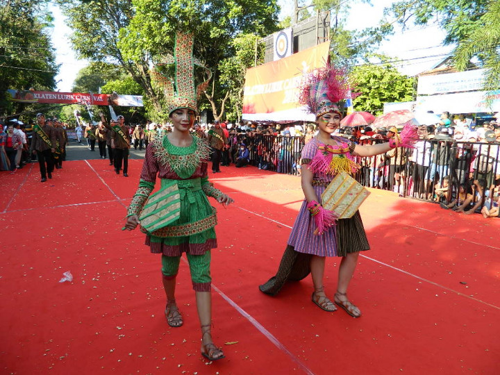 Kontingen Chingay Parade dari Indonesia Tiba di Singapura
