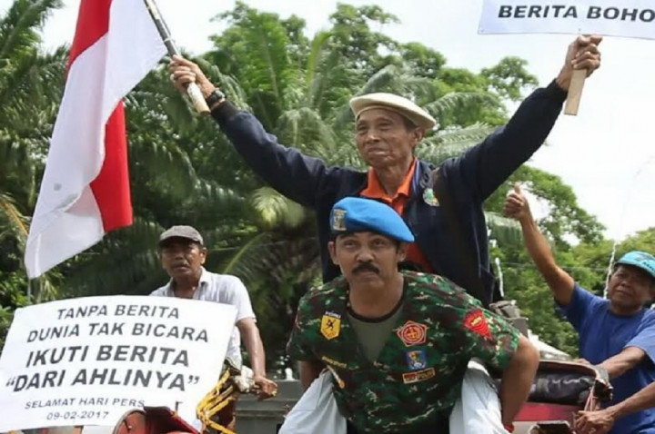 Aksi Perlawanan terhadap Berita Hoax dari Jabar dan Solo