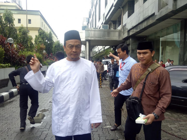 4 Orang Dipanggil Penyidik terkait Kasus TPPU Bachtiar Nasir