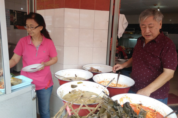 Hidangan Khas Cap Go Meh Warga Keturunan Tionghoa di Solo