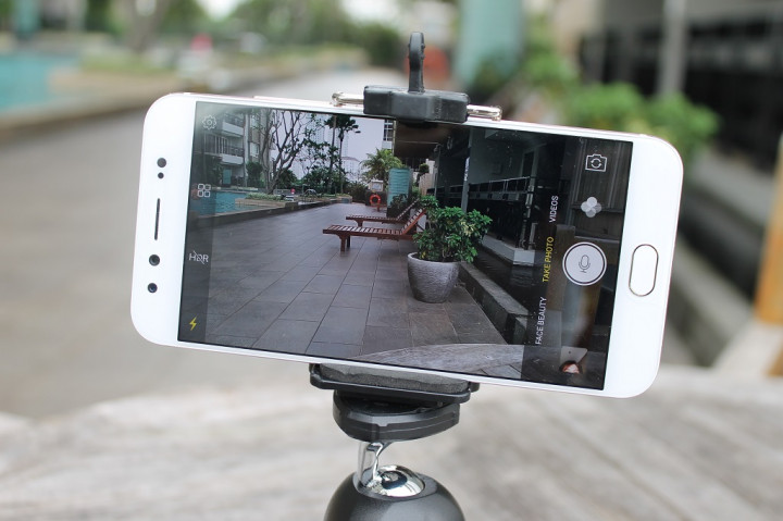 Selfie Makin Keren Pakai Vivo V5 Plus