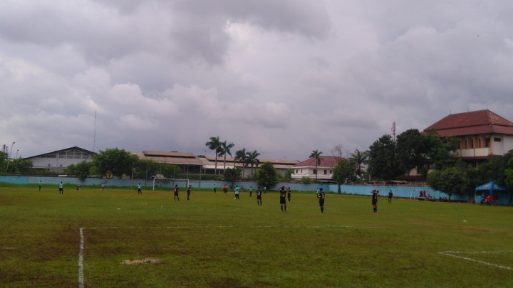 Cuaca Buruk Tidak Menyurutkan Semangat Dream League U-19