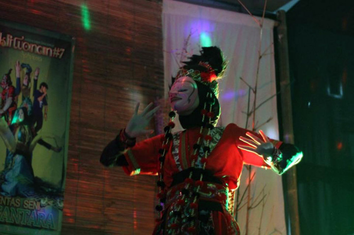 Kliwonan, Cara Menyemai Kasih dari Desa