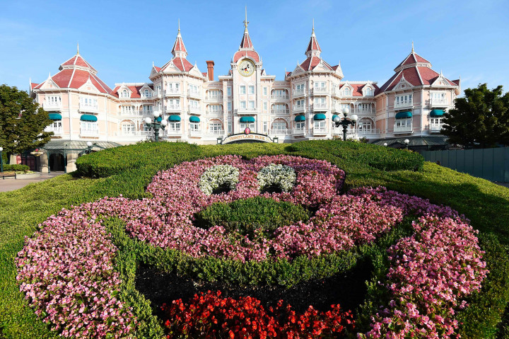 Walt Disney Naikkan Harga Tiket Taman Hiburan hingga 4,9%