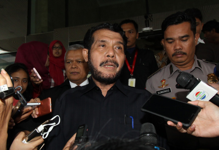 Wakil Ketua MK Diperiksa KPK