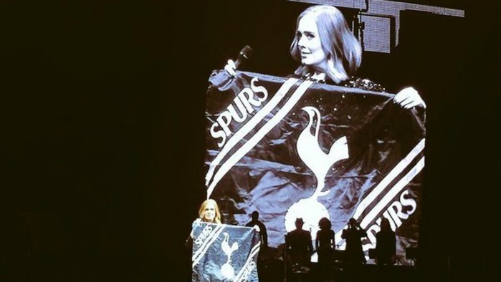 Adele seorang fan Tottenham Hotspur (Google/the18.com)