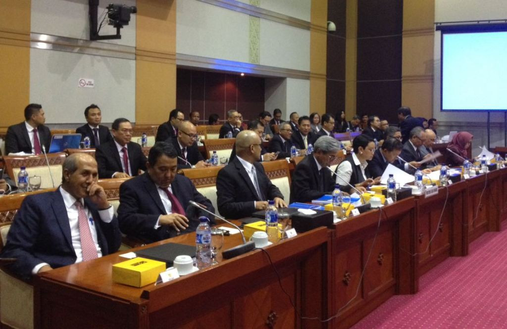 Rapat kerja Menlu Retno L.P Marsudi bersama Komisi I DPR RI (Foto: Sonya Michaella/Metrotvnews.com).