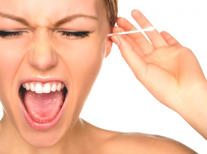 Berbahayakah Membersihkan Telinga dengan Cotton Buds?