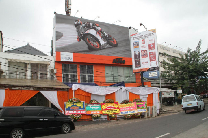 Dealer Baru KTM Resmi Beroperasi di Barat Jakarta