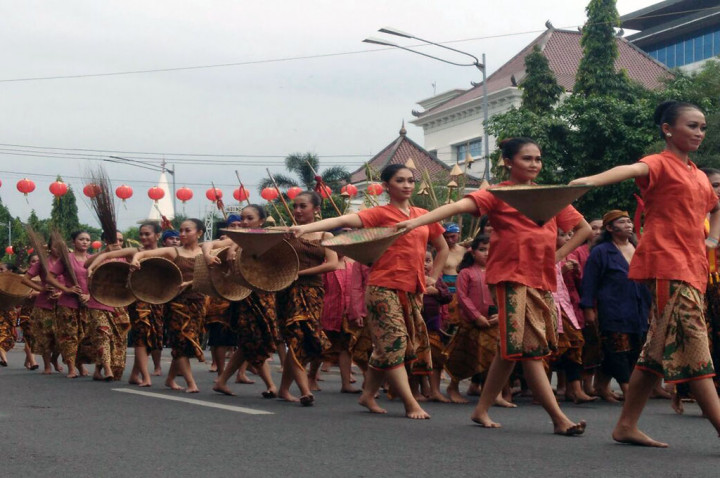 Ratusan Penari Pentaskan Tari Kolosal di Hari Jadi Kota Solo