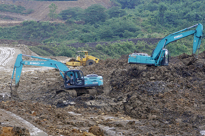 Syarat Bagi Pemenang Tender Proyek TPST Nambo