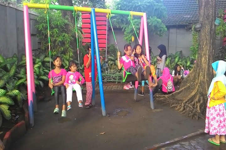 Risma Undang Insinyur Bangun Kota Surabaya