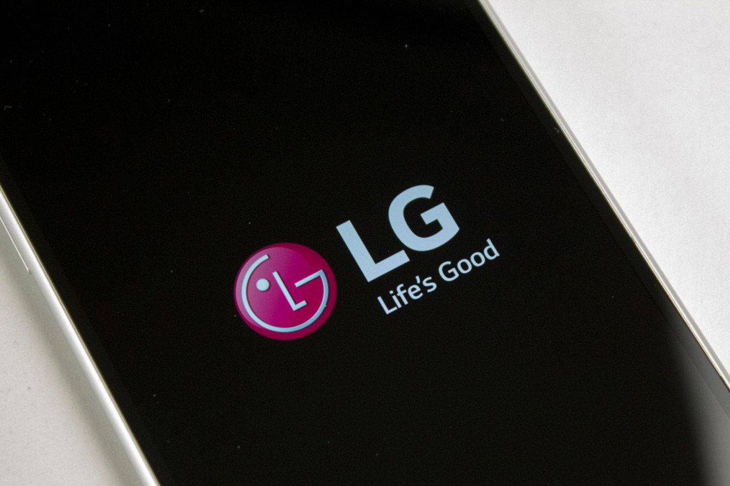 LG merilis video teaser G6 baru, mengindikasikan bekal fitur tahan air dan tahan debu.