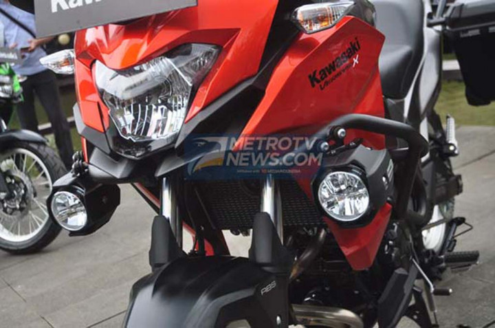 Berkesan Lebih Adventure, Lampu Versys-X 250 Menganut Model Tunggal