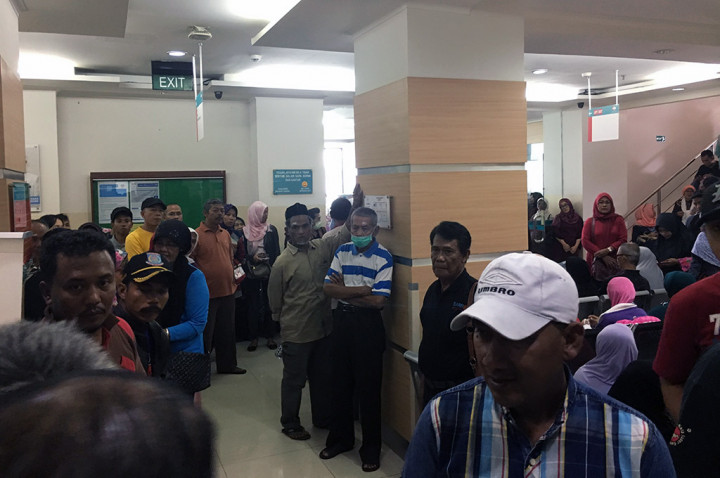 Ratusan Warga Tangsel Jalani Operasi Katarak Gratis